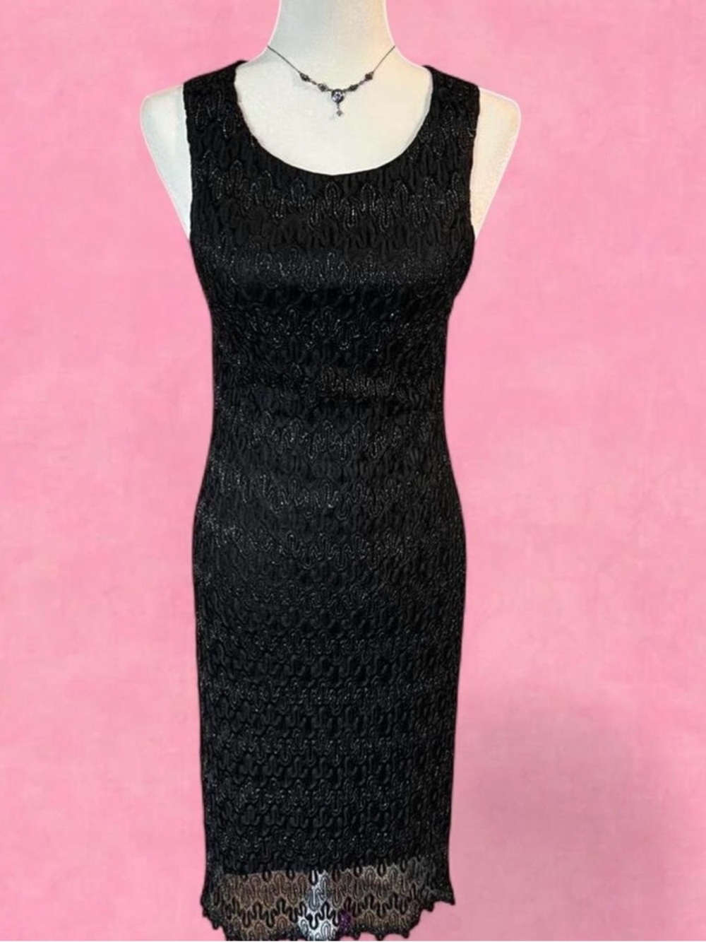 Vintage Heart and Soul Black Sleeveless Lace Midi Dress with open back